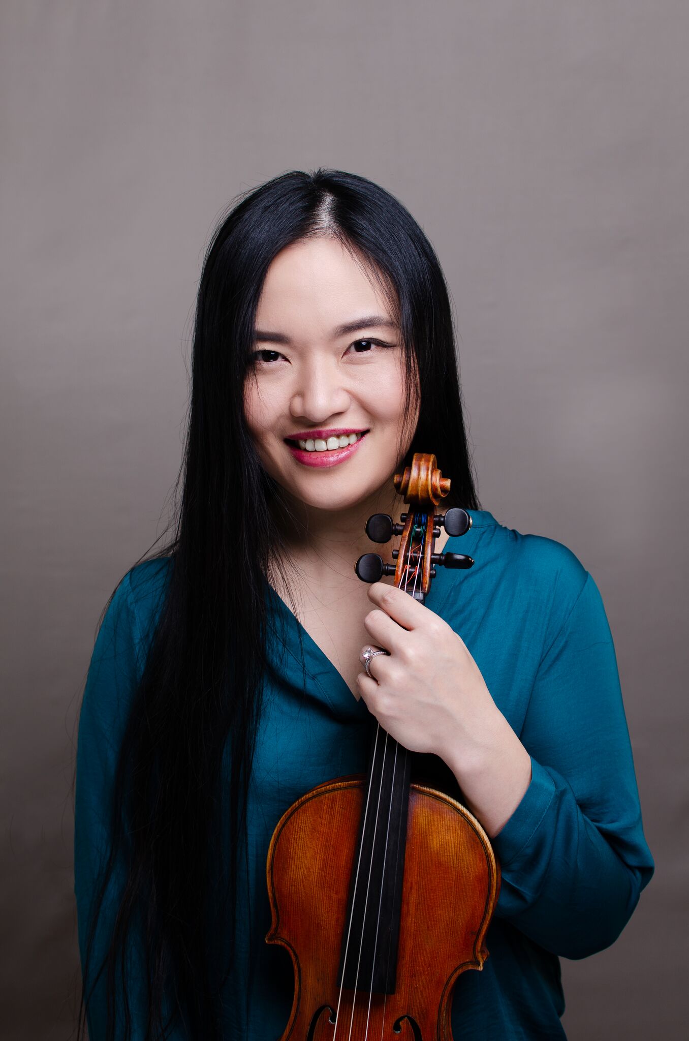 Tien-Hsin Cindy Wu, violin, viola