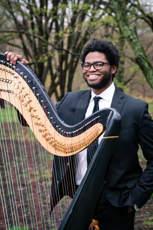 Charles Overton, harp