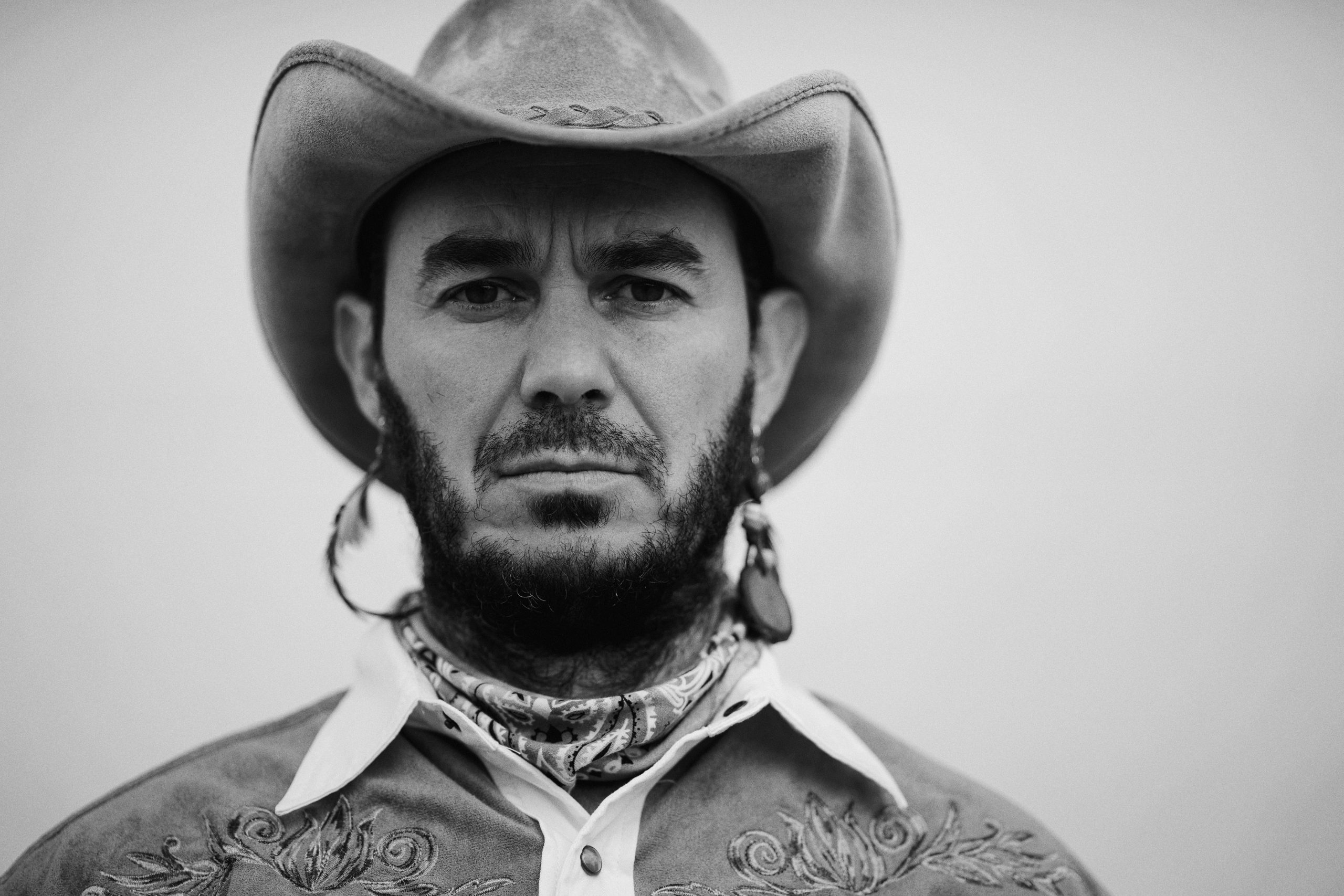 Chuchi Cuadrado, guitar/voice